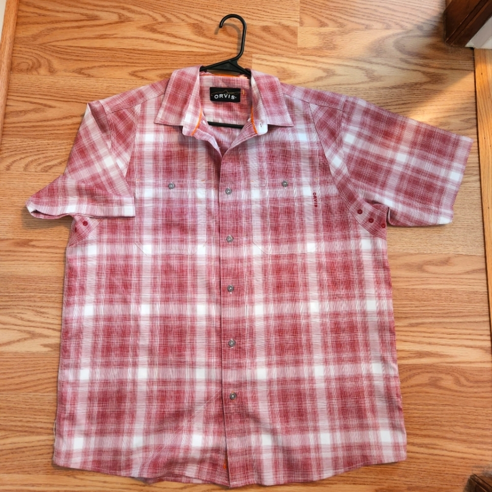 Orvis Men's short sleeve button down shirt red plaid large